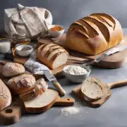 对于那些想在家中自己烘焙面包的人来说有什么推荐的产品或工具吗？
