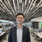 Q 谁是埃斯特深圳智能科技有限公司的主要创始人？