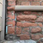 装修新房子后我们发现有一块墙体出现裂缝在墙面处理方面有什么方法可以修复这个裂缝并确保长期稳固呢?