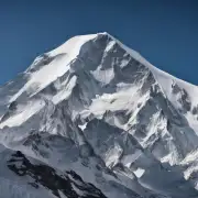 世界上最高的山峰是哪座?